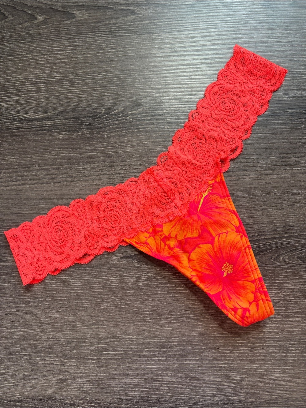 ❤️$23 NWT 2014 Victoria's Secret Extra Low Rise Thong